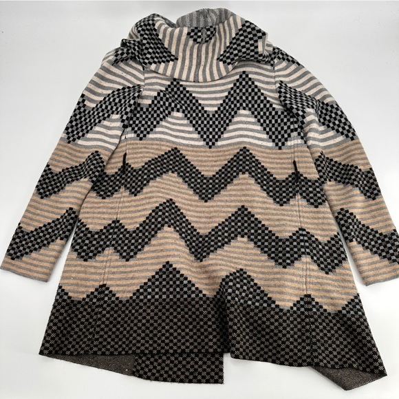 Anthropologie Field & Flower Chevron Striped Hooded Sweater Size Small NO BELT - Picture 6 of 6